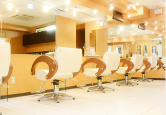 TOM CAT [トムキャット]（東京・新宿）